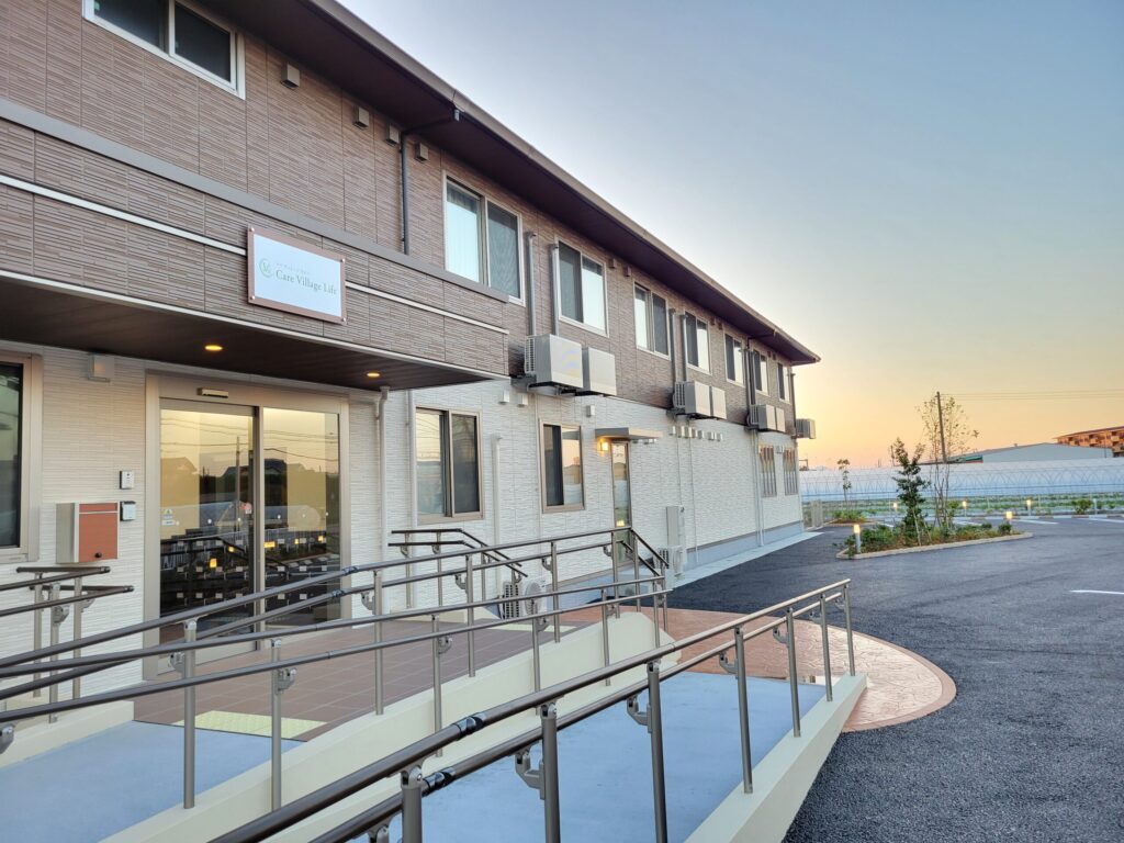 「ケアヴィレッジライフ埼玉志木」外観写真/住宅型有料老人ホーム/埼玉県志木市/CareNation